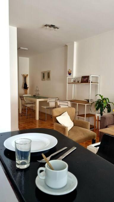 Avenida Cordoba Pura Luz Y Amplitud ,cochera Apartamento Buenos Aires