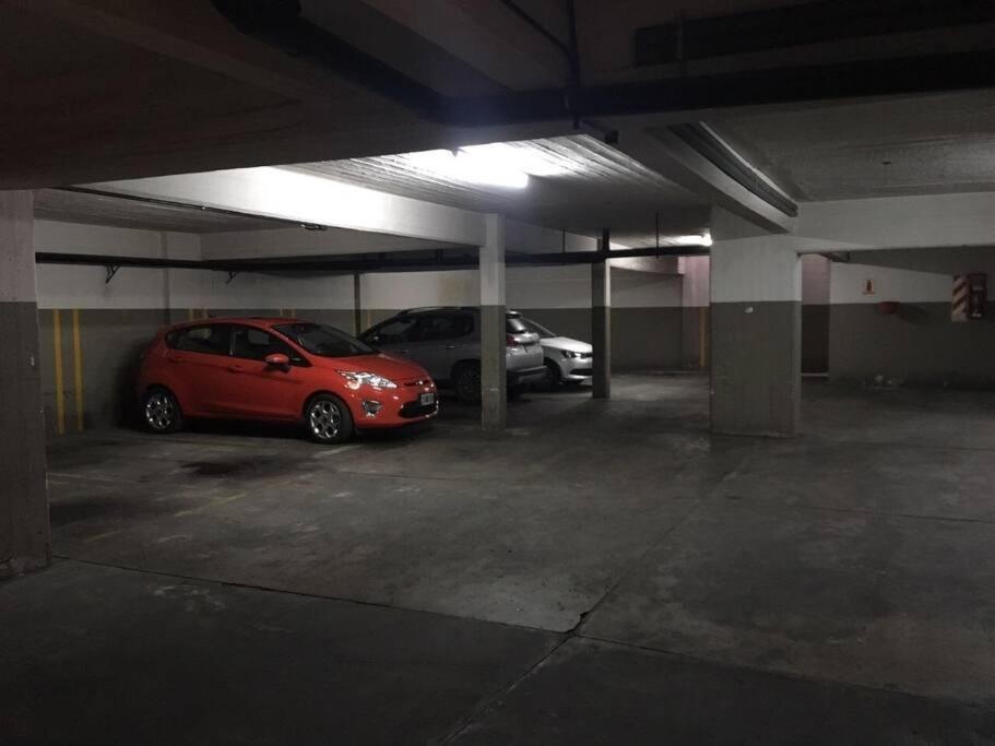 Avenida Cordoba Pura Luz Y Amplitud ,cochera Apartamento *