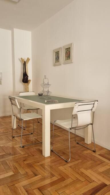Avenida Cordoba Pura Luz Y Amplitud ,cochera Apartamento