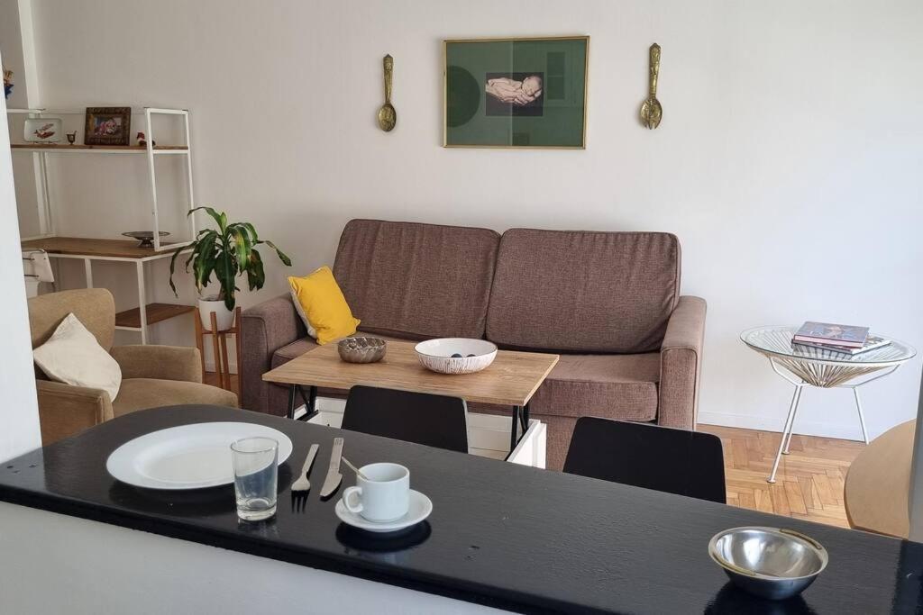 Avenida Cordoba Pura Luz Y Amplitud ,cochera Apartamento