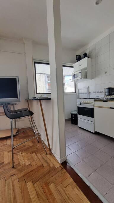 Avenida Cordoba Pura Luz Y Amplitud ,cochera Apartamento Buenos Aires