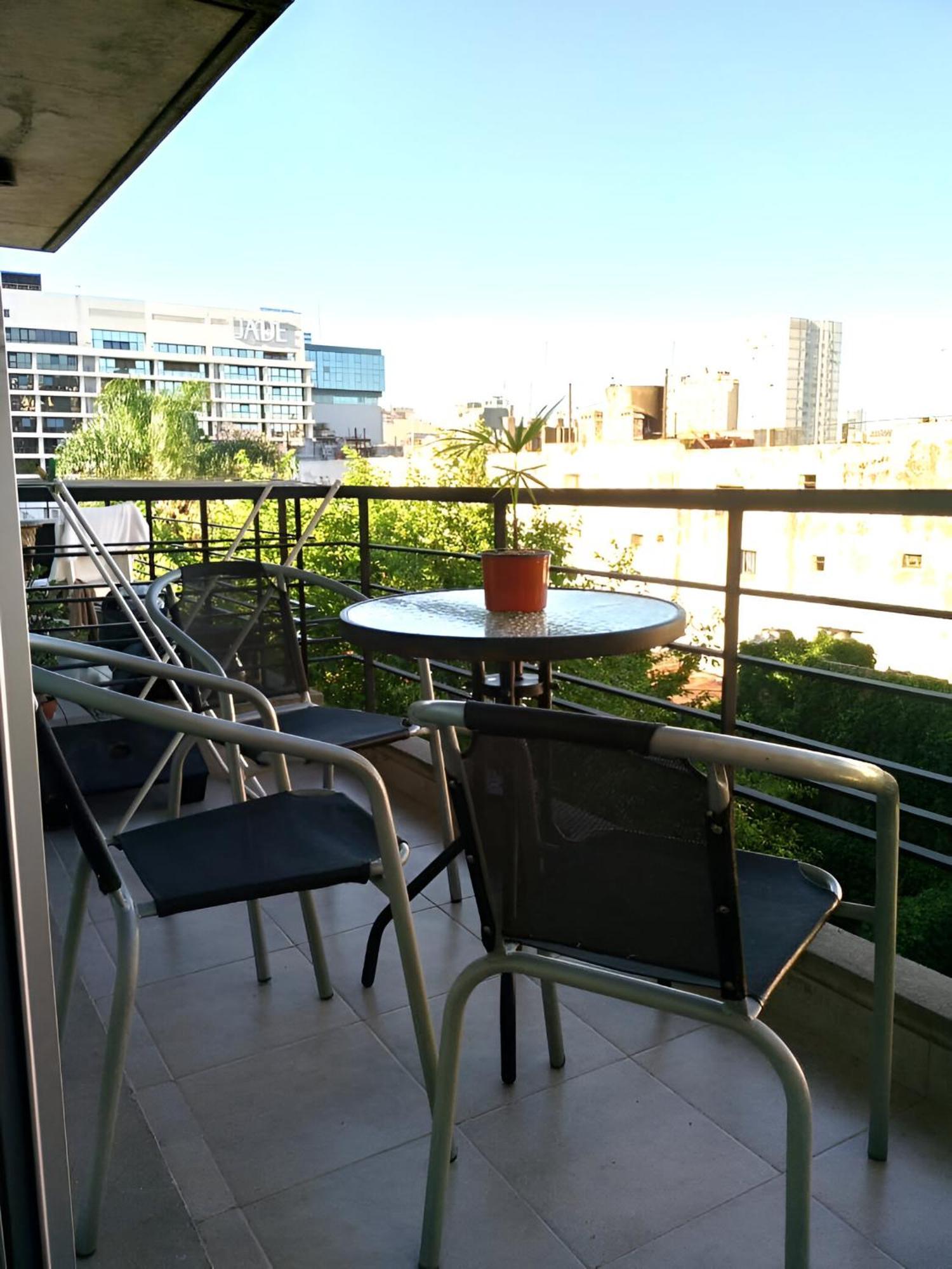 Donde El Alma Sonrie Ahi Es Tiene Muy Facil Acceso Por Avda 9 De Julio Desde Aeropuertos Y Puertos De Apartamento Buenos Aires