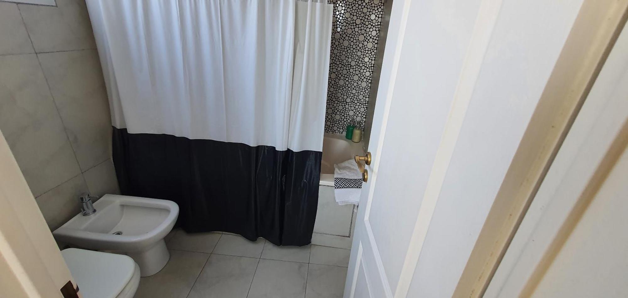 Apartamento En Casa En