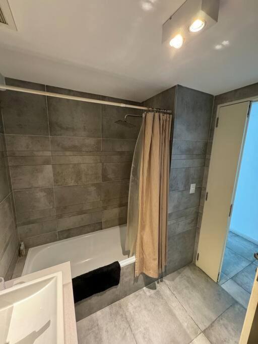 Apartamento Increible Con Amenities En Recoleta Buenos Aires