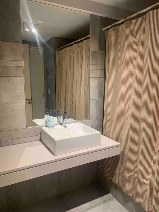 Apartamento Increible Con Amenities En Recoleta *