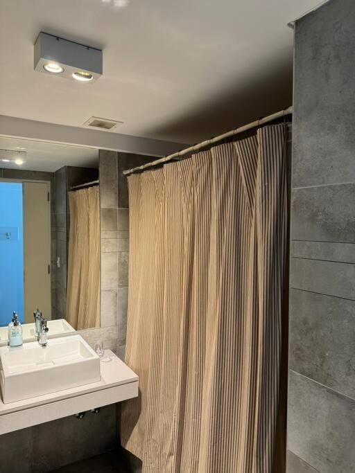 Increible Con Amenities En Recoleta