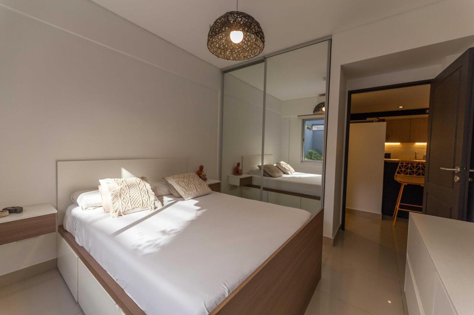 Exclusivo Departamento De Dos Ambientes Con Patio. Modernidad Y Sofisticacion Al Alcance De Tu Mano Apartamento *