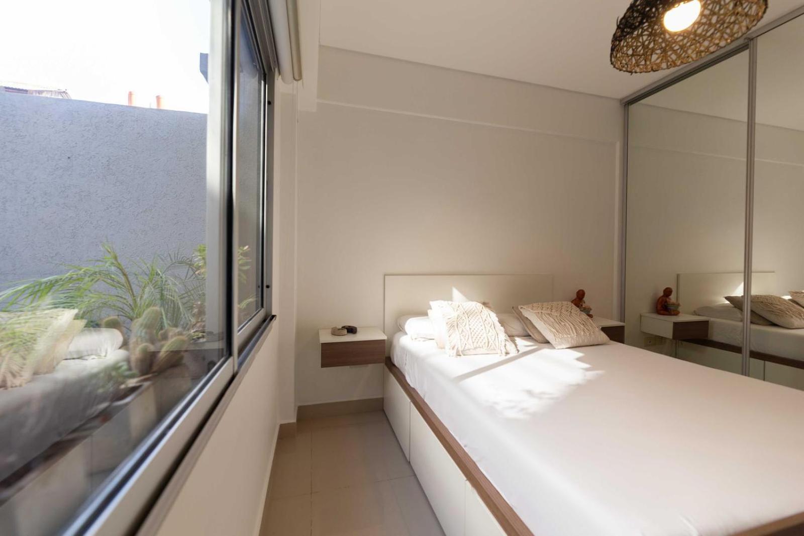 Apartamento Exclusivo Departamento De Dos Ambientes Con Patio. Modernidad Y Sofisticacion Al Alcance De Tu Mano *