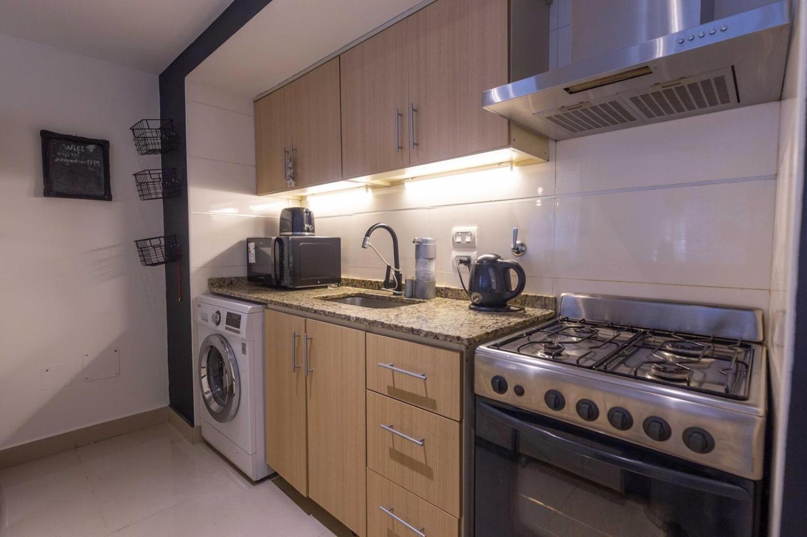 Exclusivo Departamento De Dos Ambientes Con Patio. Modernidad Y Sofisticacion Al Alcance De Tu Mano
