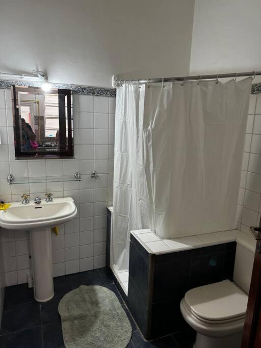 Amplio Ph En Almagro Ideal 4 Personas Apartamento Ciudad Autónoma de Buenos Aires
