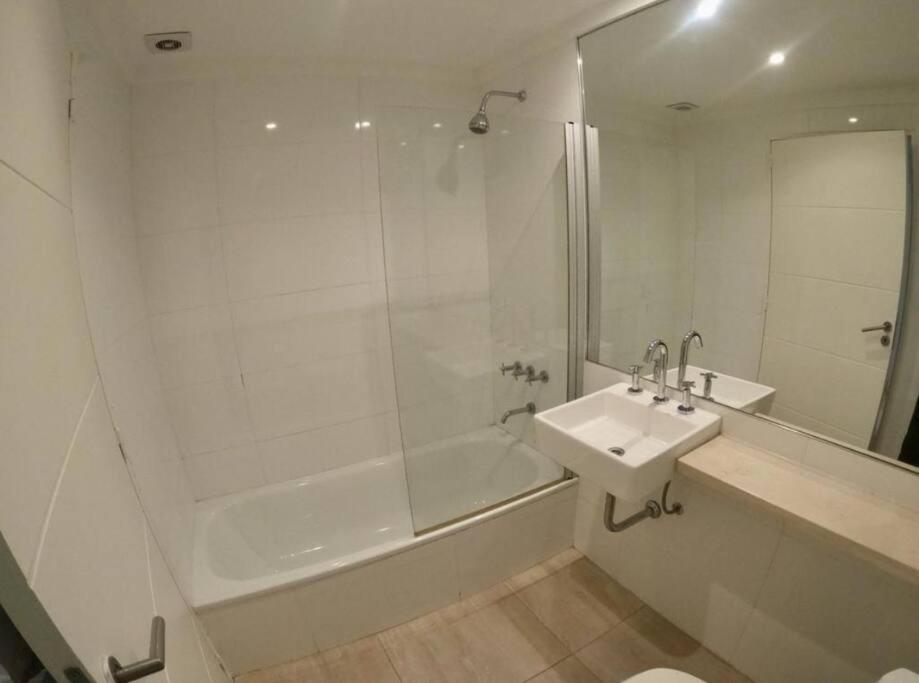 Apartamento Location With Garage Ciudad Autónoma de Buenos Aires