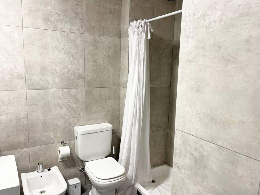Hermoso En Barrio Chino Apartamento