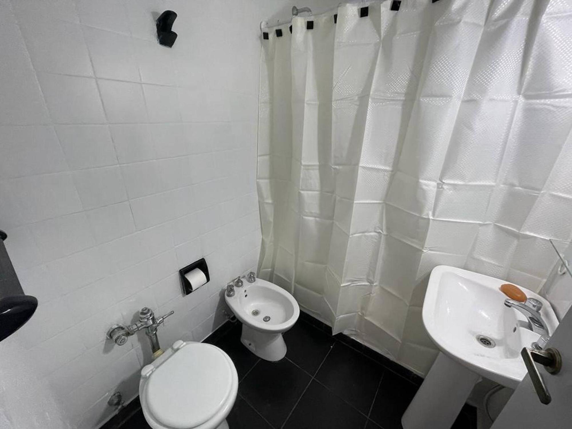 Charming In The Heart Of 2 Blocks Away From Corrientes Avenue Apartamento
