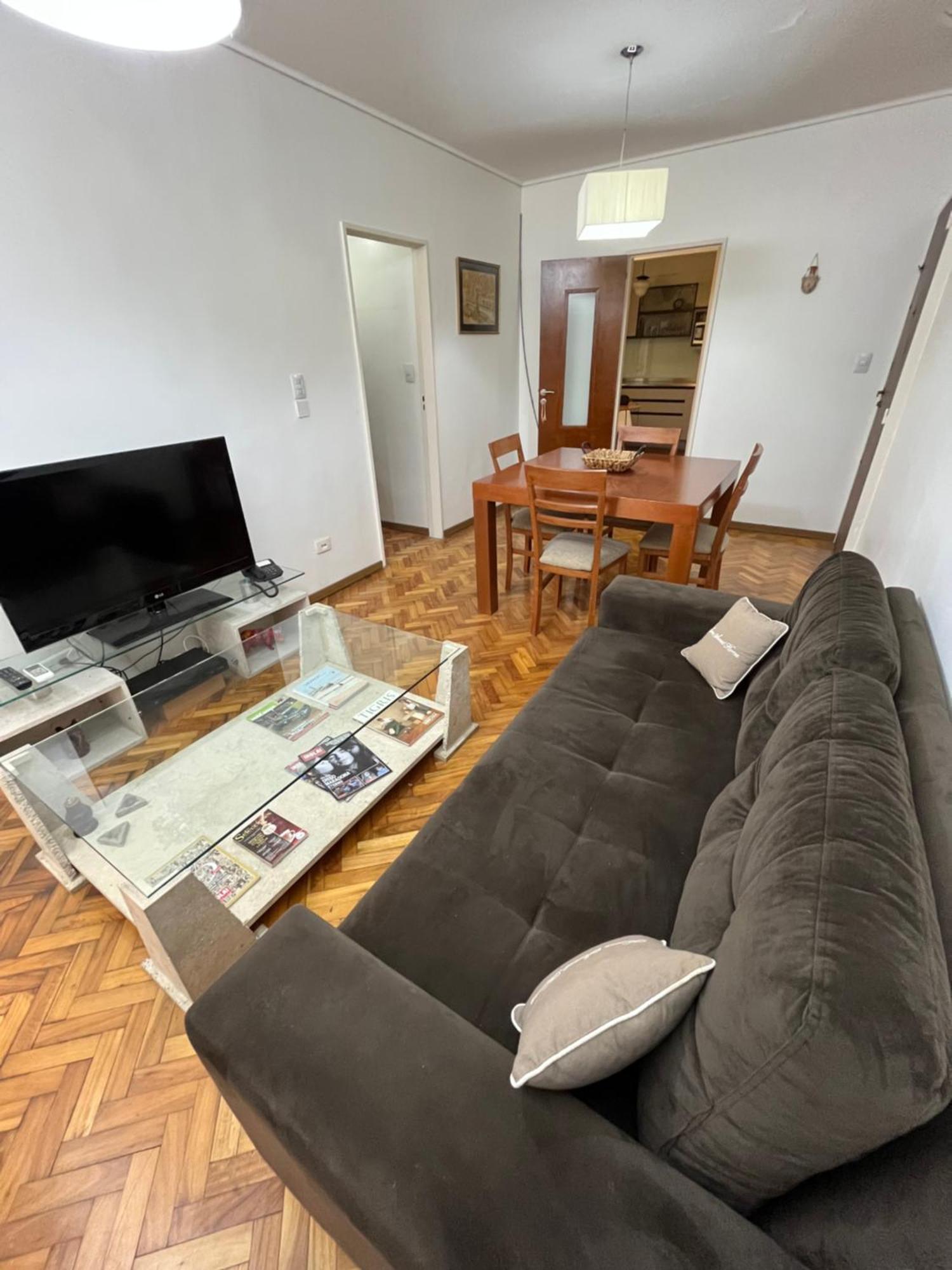 Calido Y Amplio En Belgrano Apartamento Ciudad Autónoma de Buenos Aires