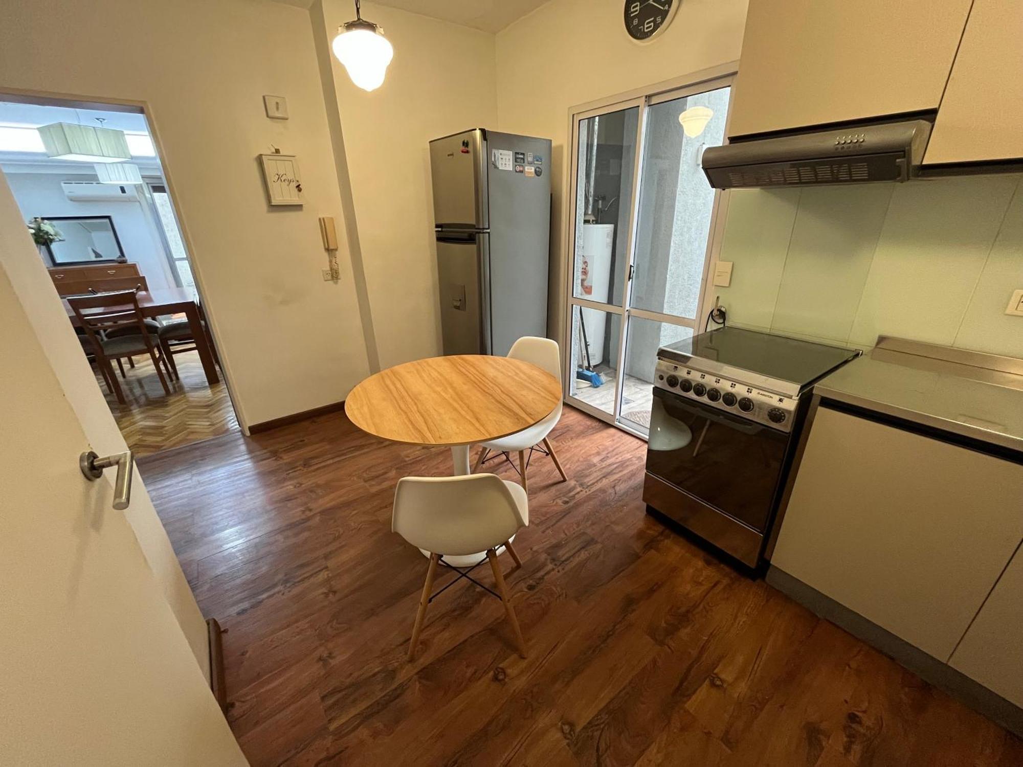 Apartamento Calido Y Amplio En Belgrano Ciudad Autónoma de Buenos Aires