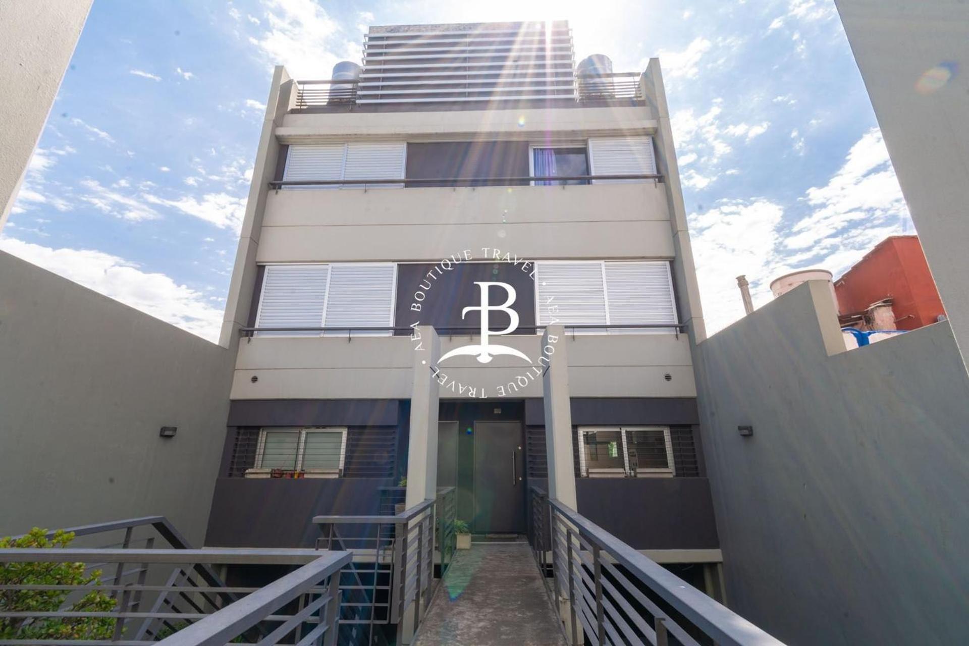 Triplex Moderno Con Parrilla Y Jardin! Villa