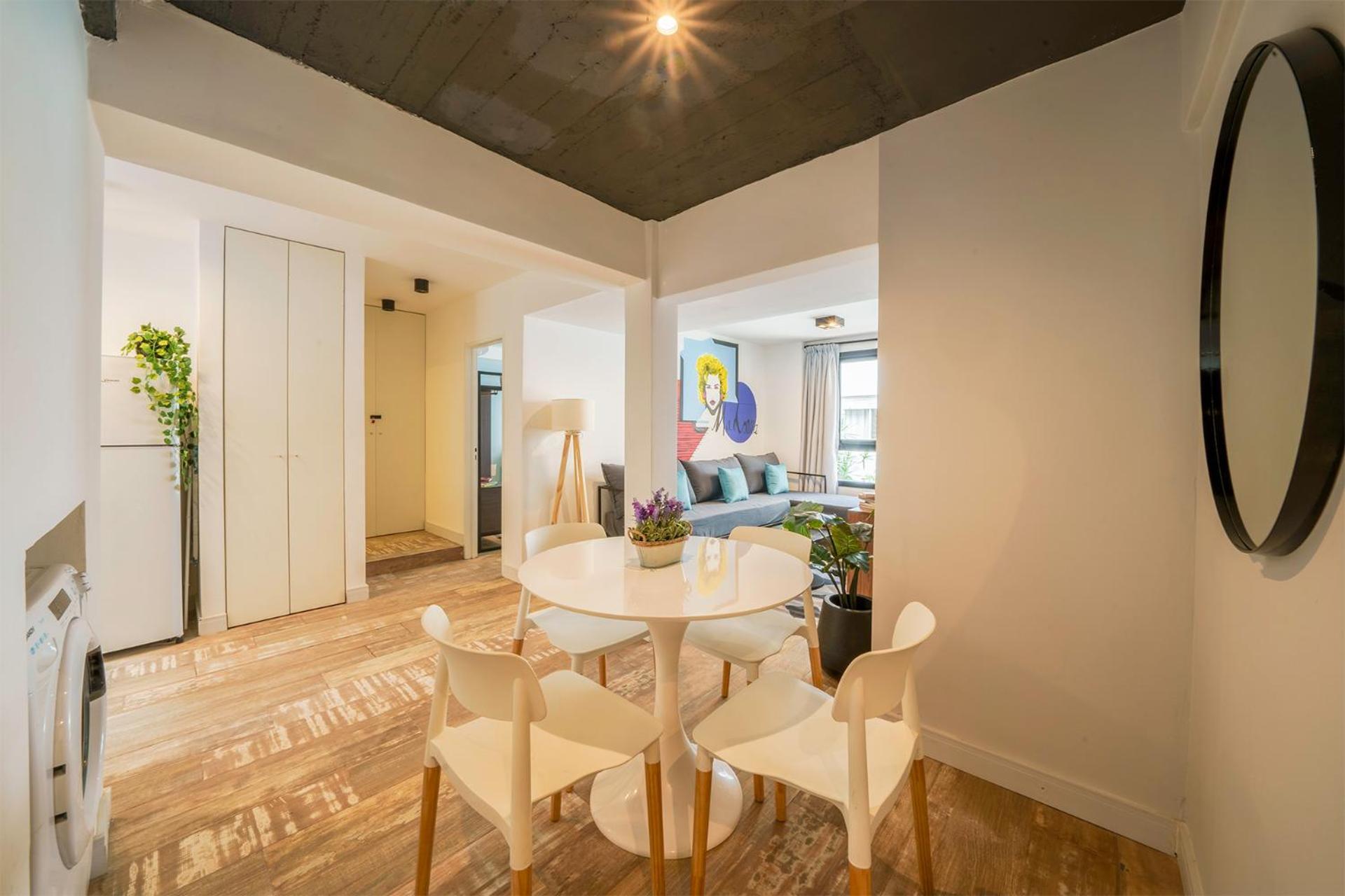 Fliphaus Chic Haus - 9 Lux Units 36 Pax