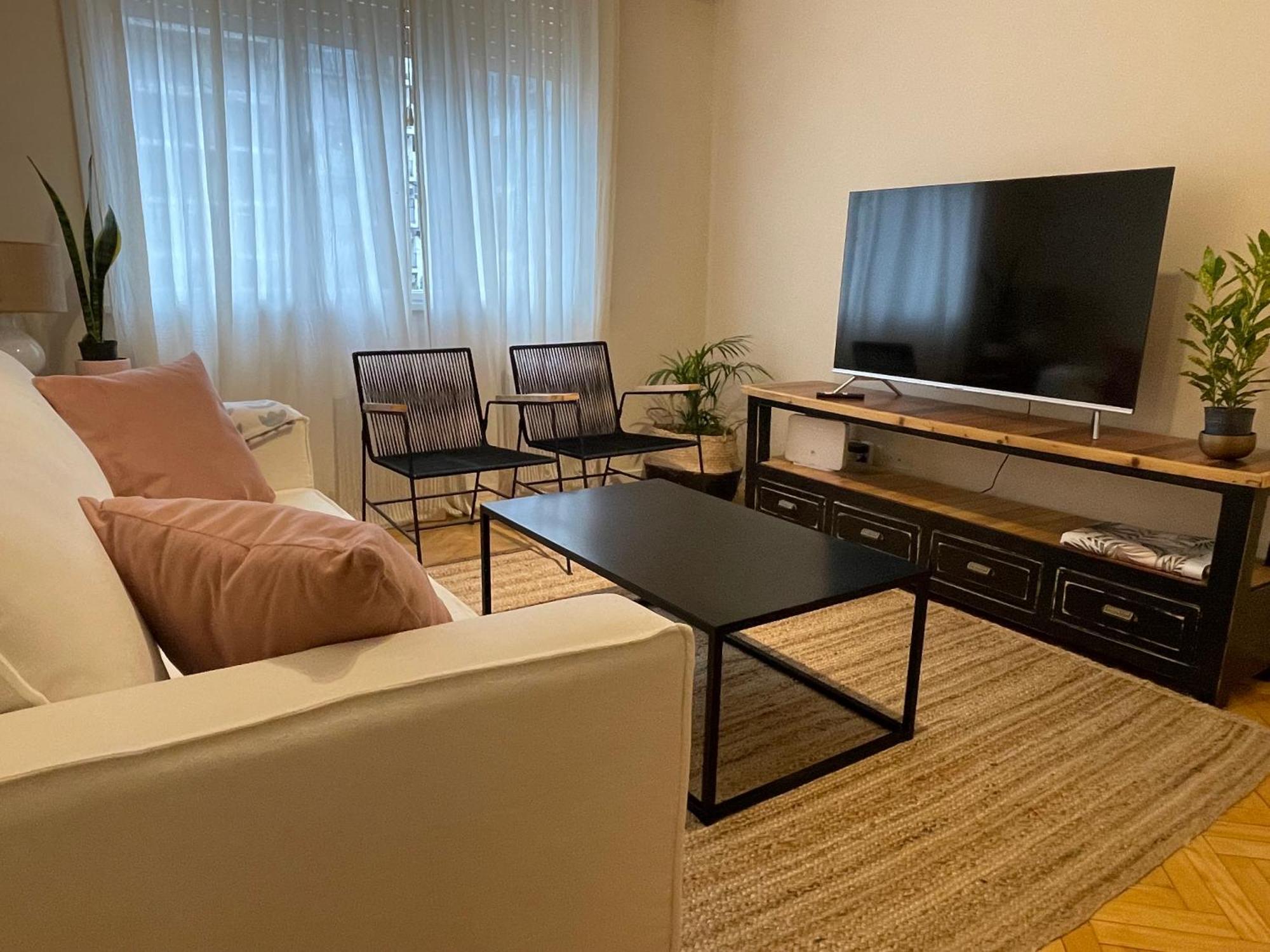 Recoleta, Departamento Entero 2 Dormitorios,buenos Aires