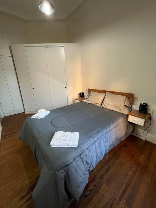 Apartamento Departamento Espacioso En Edificio De Epoca *