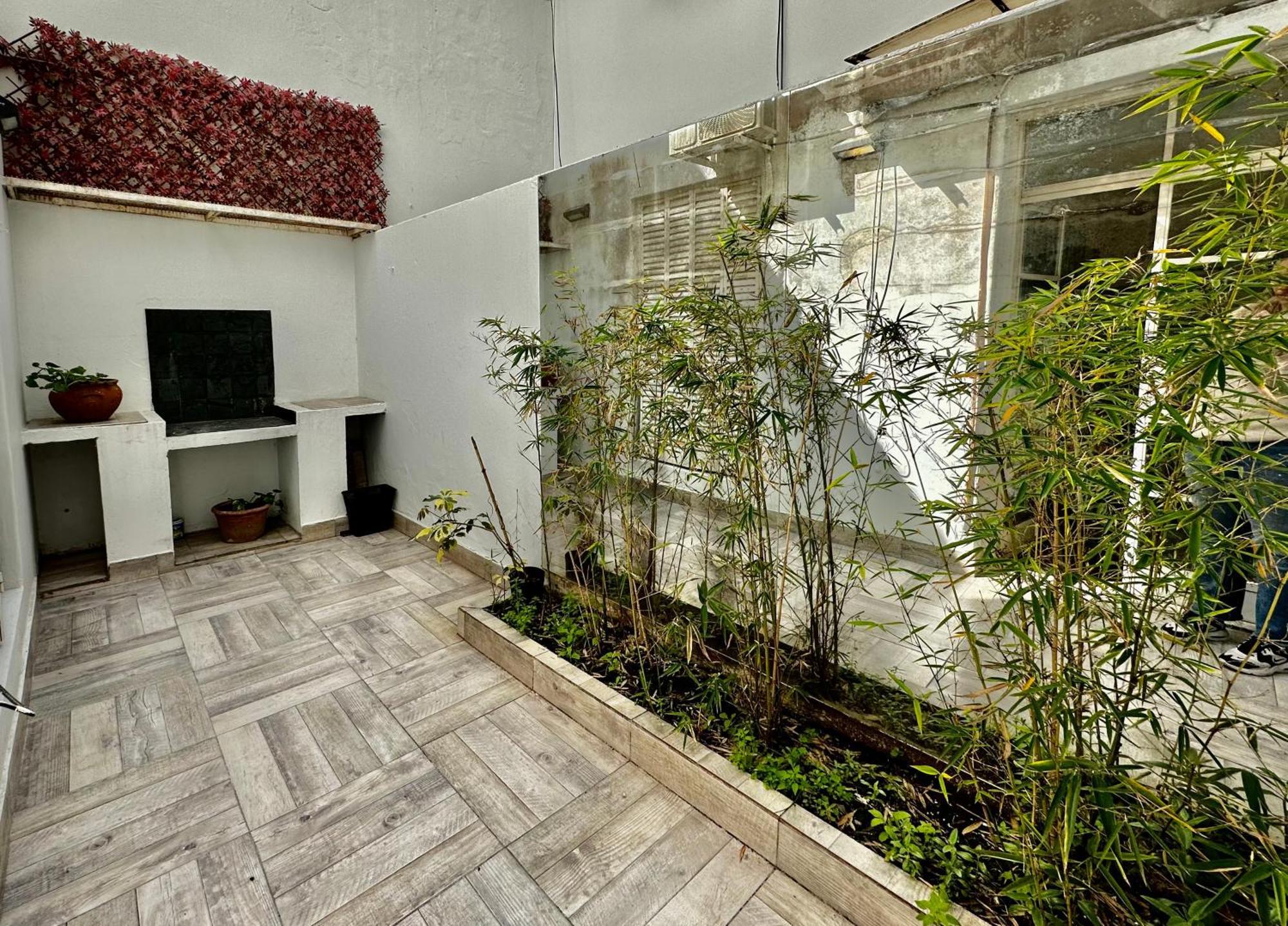 Apartamento Depto En Recoleta Con Patio Privado *