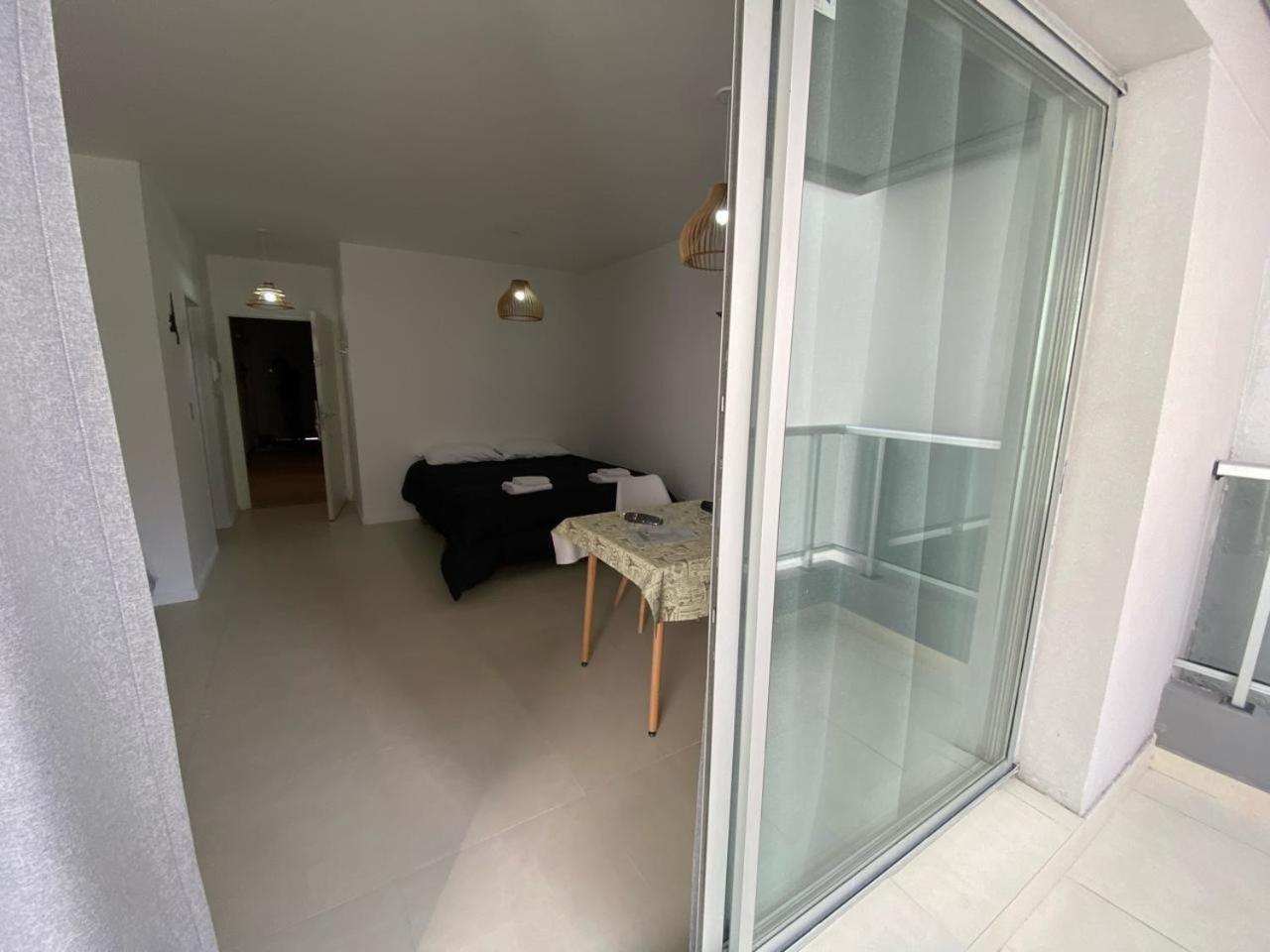 Apartamento Crystal Lavalle 1725