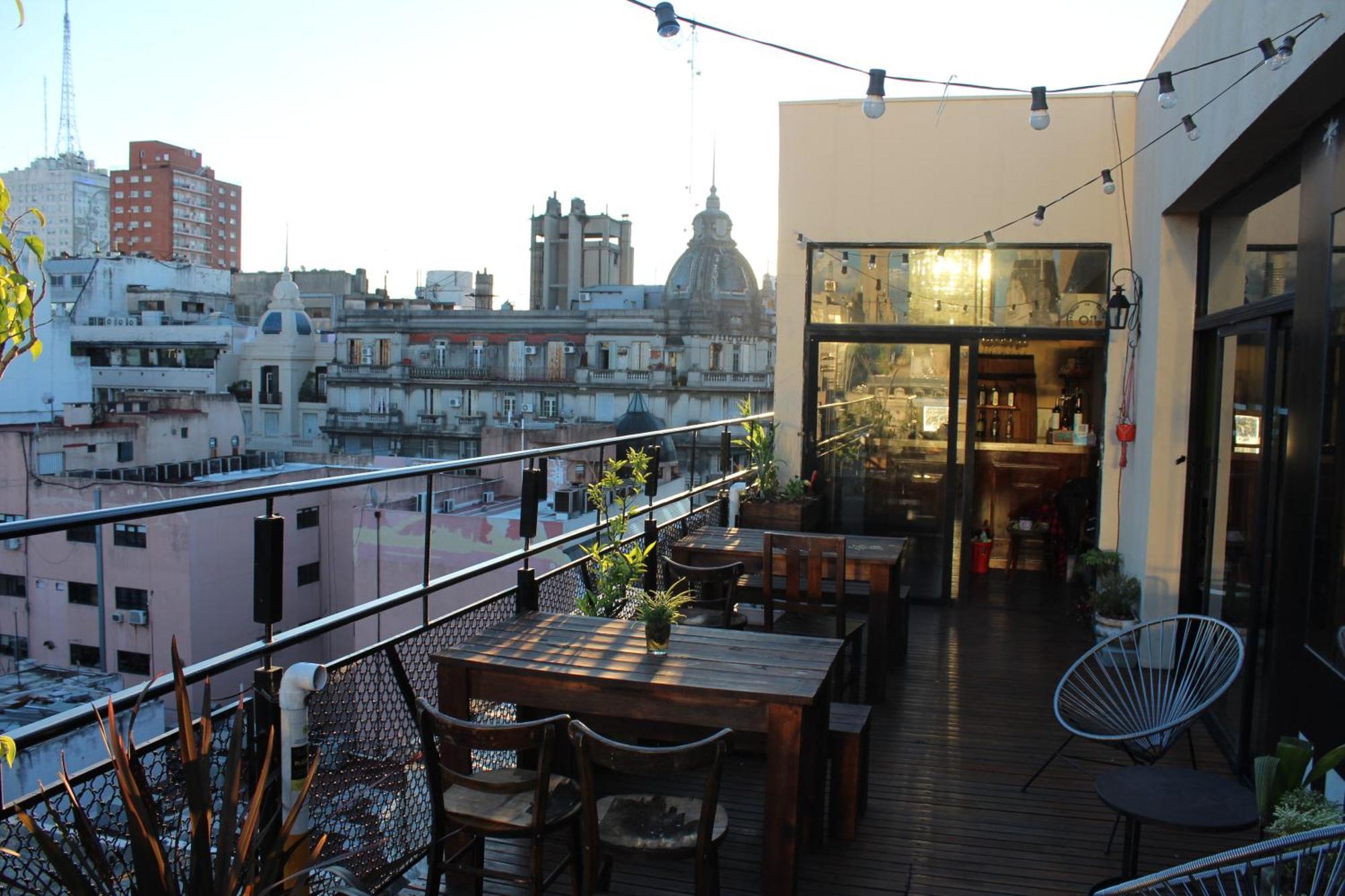 Parla Hostal *