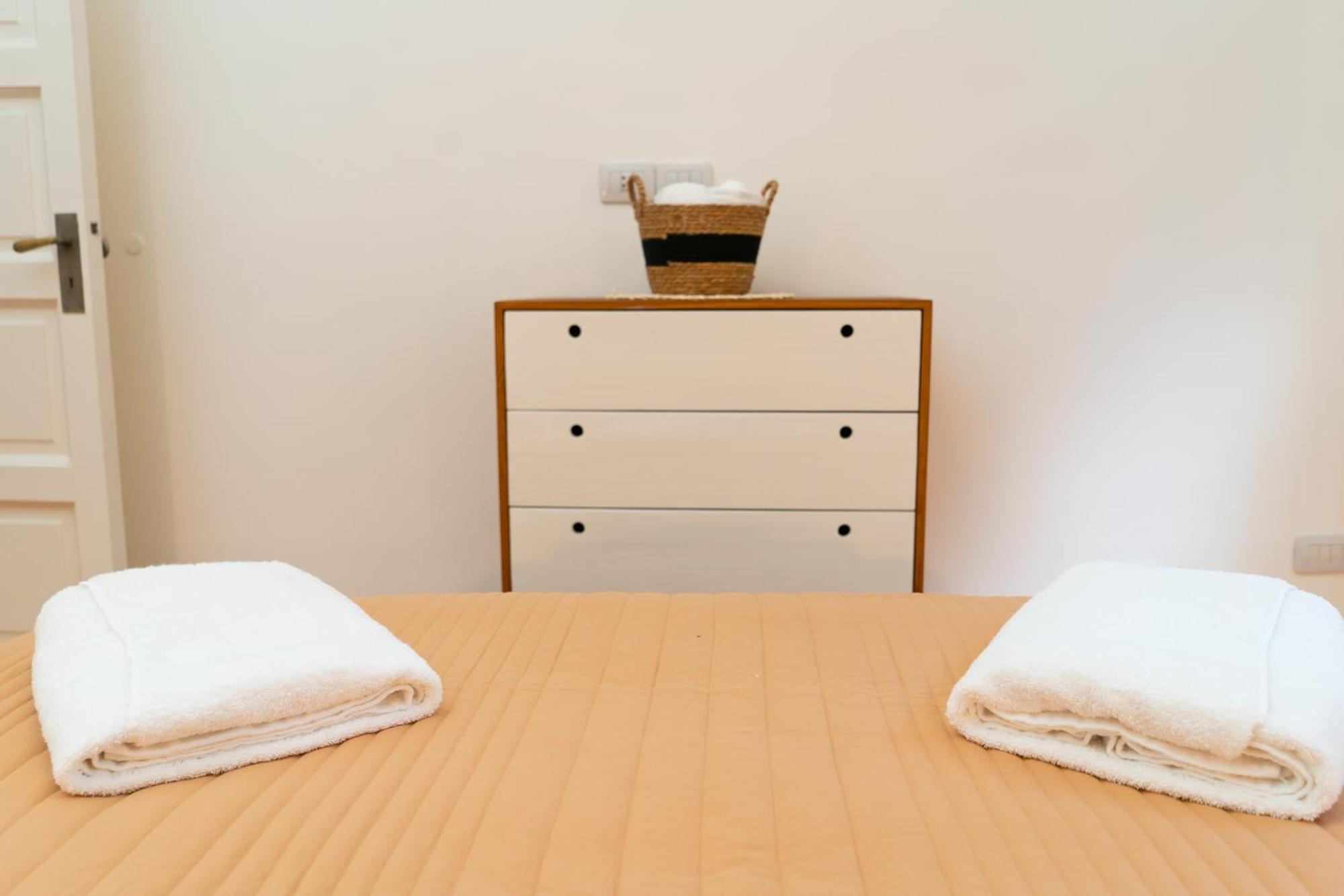 Apartamento Azabache Ii, San Telmo. *
