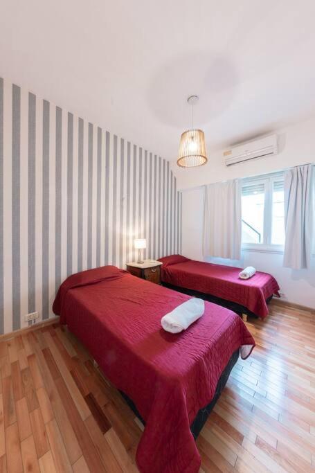 Сasa de vacaciones Palermo Casa 2terrazas 2pisos Parrilla Jacuzzi Exterior 5dorm 3banos