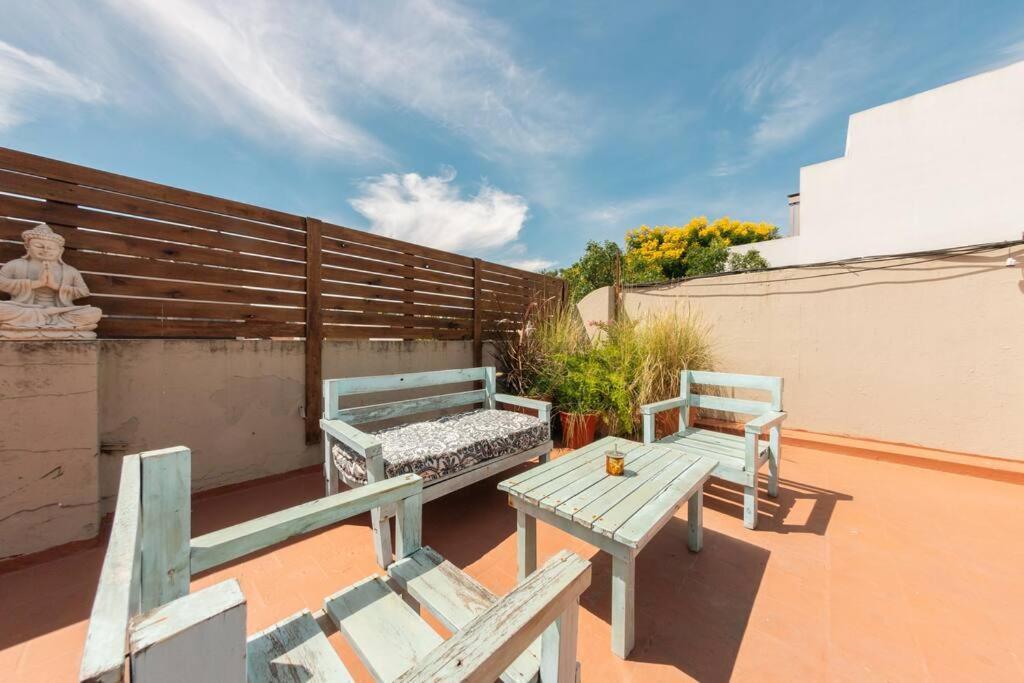 Сasa de vacaciones Palermo Casa 2terrazas 2pisos Parrilla Jacuzzi Exterior 5dorm 3banos *