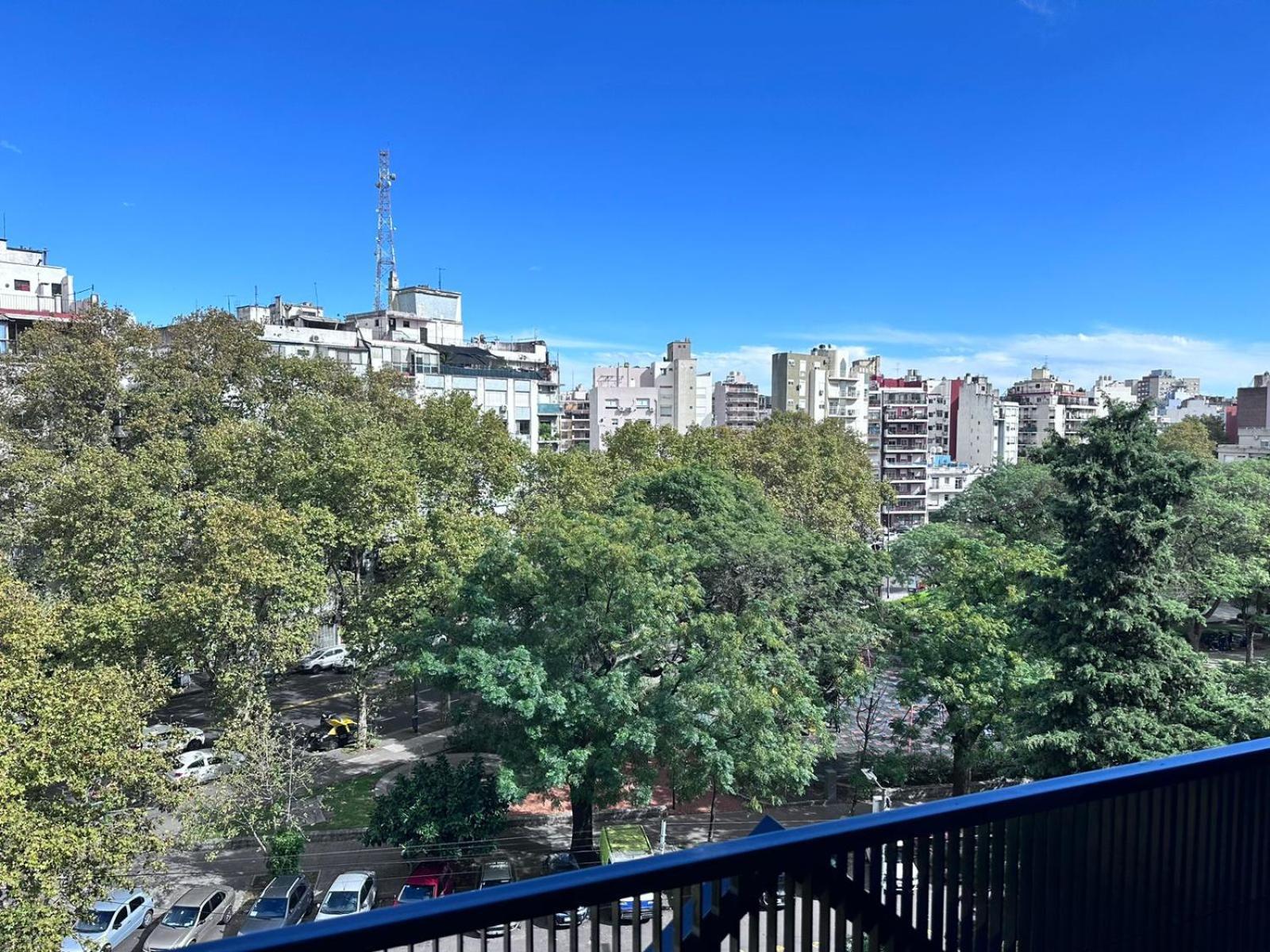 Lola * Ciudad Autónoma de Buenos Aires