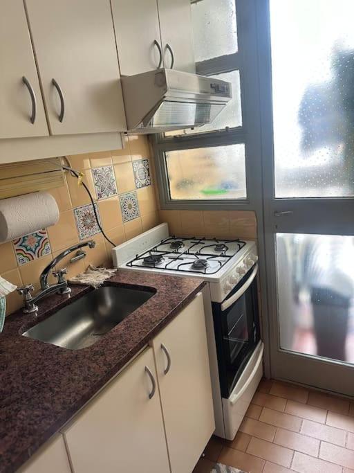 Apartamento Luminoso Bien Ubicado En