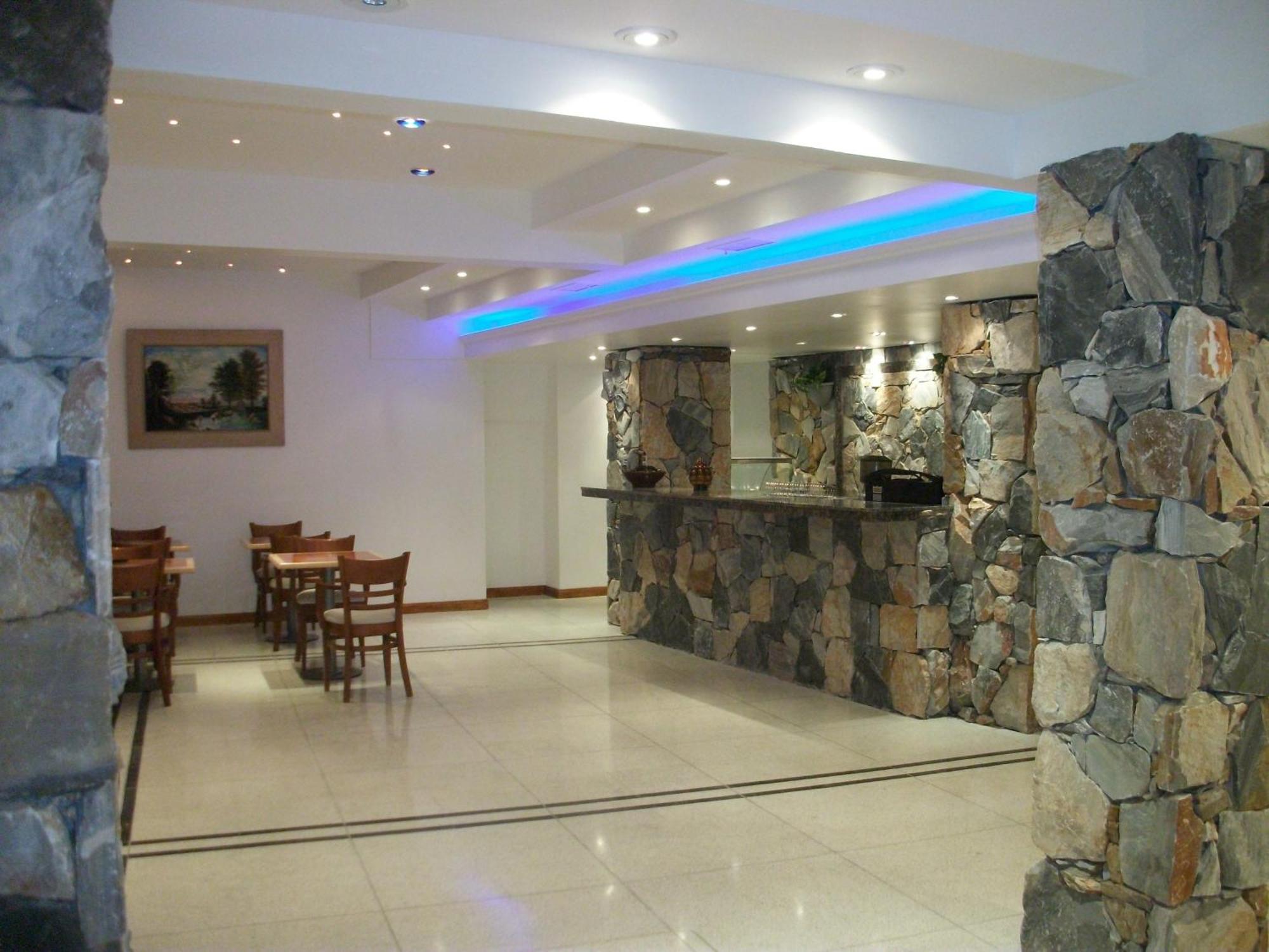 Village Garden Aparthotel 3*