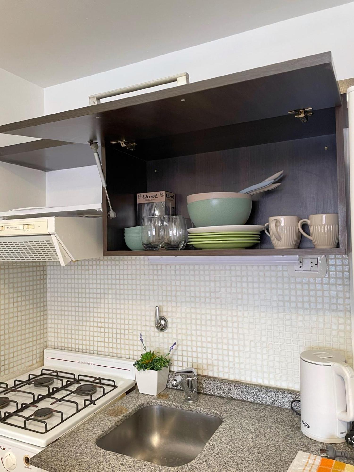 Movistar Arena - Departamento Moderno, Comodo, Luminoso - Hasta 3 Huespedes - Crespo Apartamento