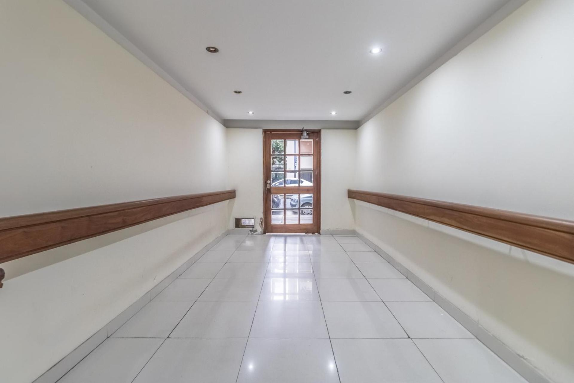 Hermoso Y Comodo Departamento En Palermo Recoleta, Dos O Tres Personas *