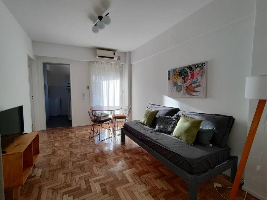 Comodo Departamento En Recoleta * Ciudad Autónoma de Buenos Aires