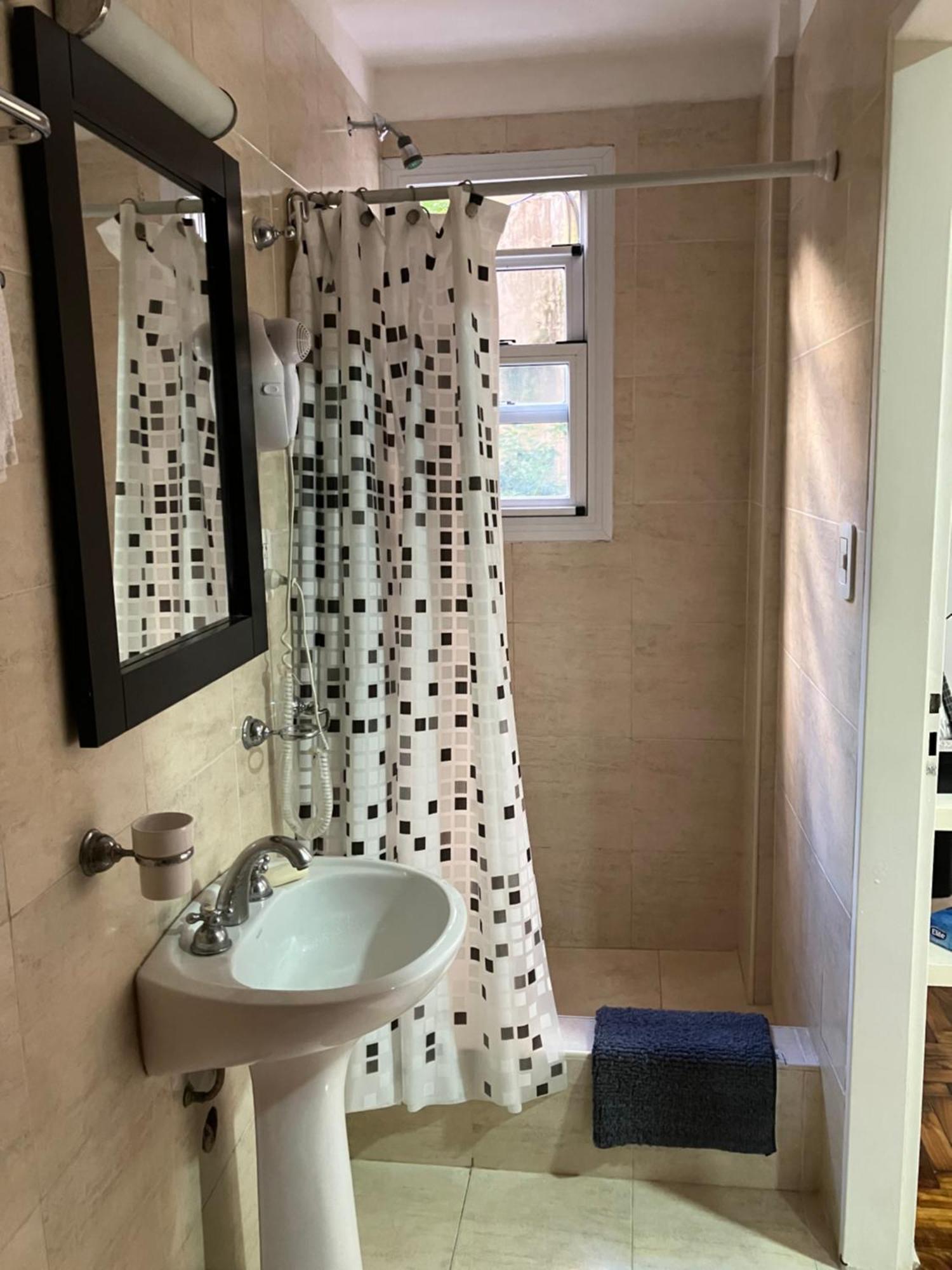 Studio Anchorena Y Juncal Apartamento