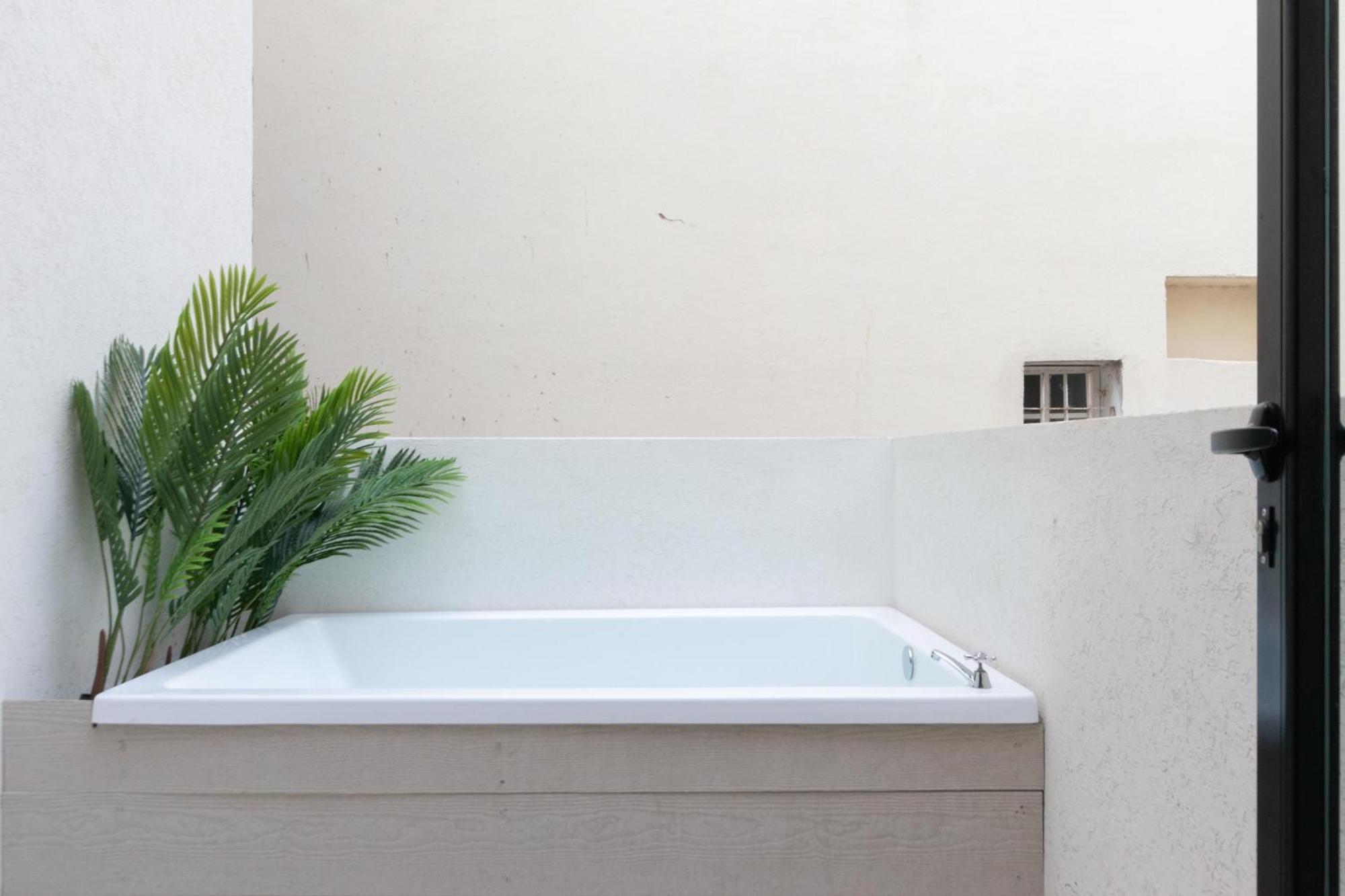 Fliphaus Malabia 2100 - Lux 5 Bd Pool & Patio Casa de férias *