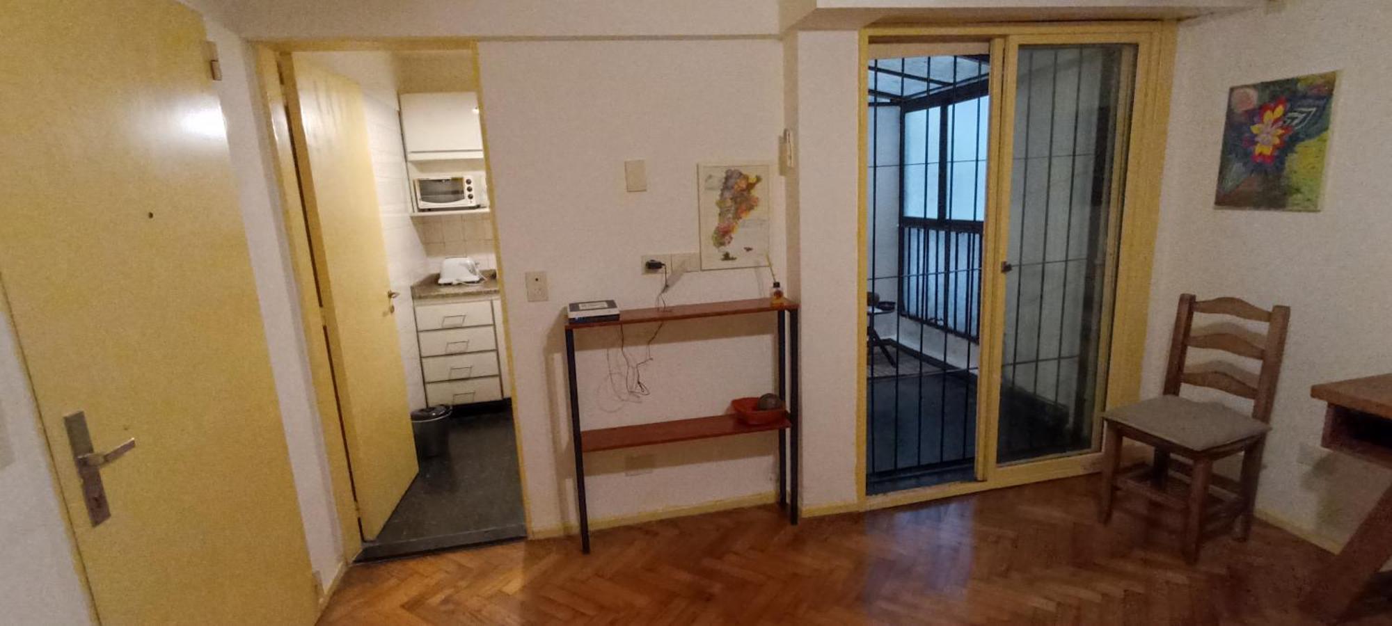 Depto 2 Amb Completo - Cocina Equipada - Bano Privado - Wi-fi - Tv Flow Y Hbo Max - Excelente Ubicacion, Cercano A Subte D Y B Apartamento Ciudad Autónoma de Buenos Aires