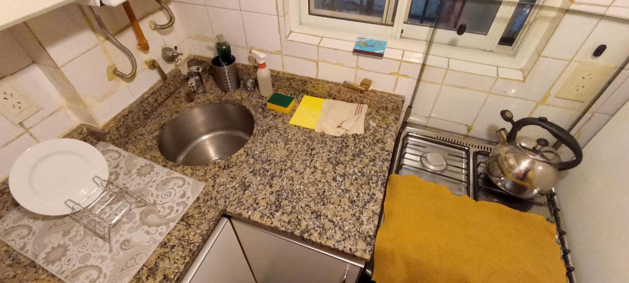 Depto 2 Amb Completo - Cocina Equipada - Bano Privado - Wi-fi - Tv Flow Y Hbo Max - Excelente Ubicacion, Cercano A Subte D Y B Apartamento
