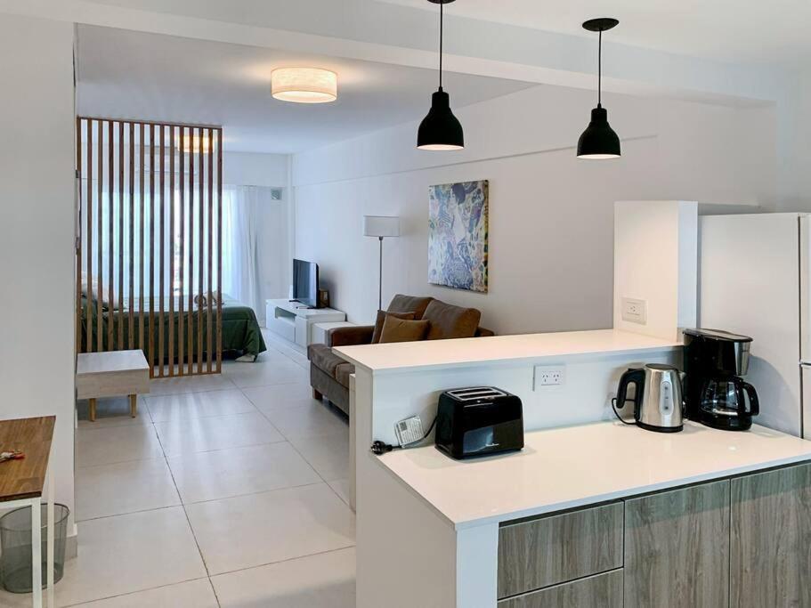 Impecable Estudio En Caballito Con Piscina- 4h