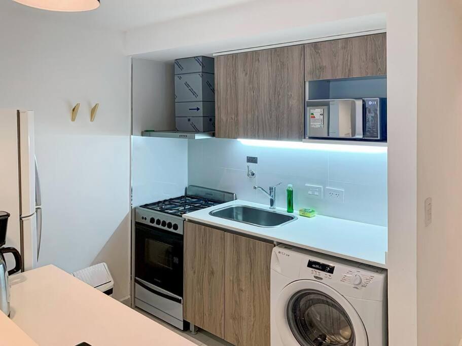 Impecable Estudio En Caballito Con Piscina- 4h Apartamento *