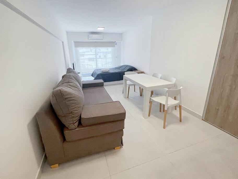 Estudio Con Balcon Y Piscina- 5k Apartamento