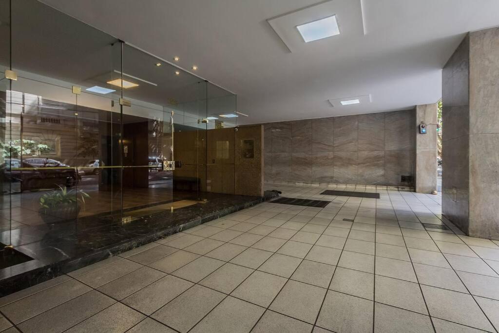 Sunny 2 Bedroom Recoleta *