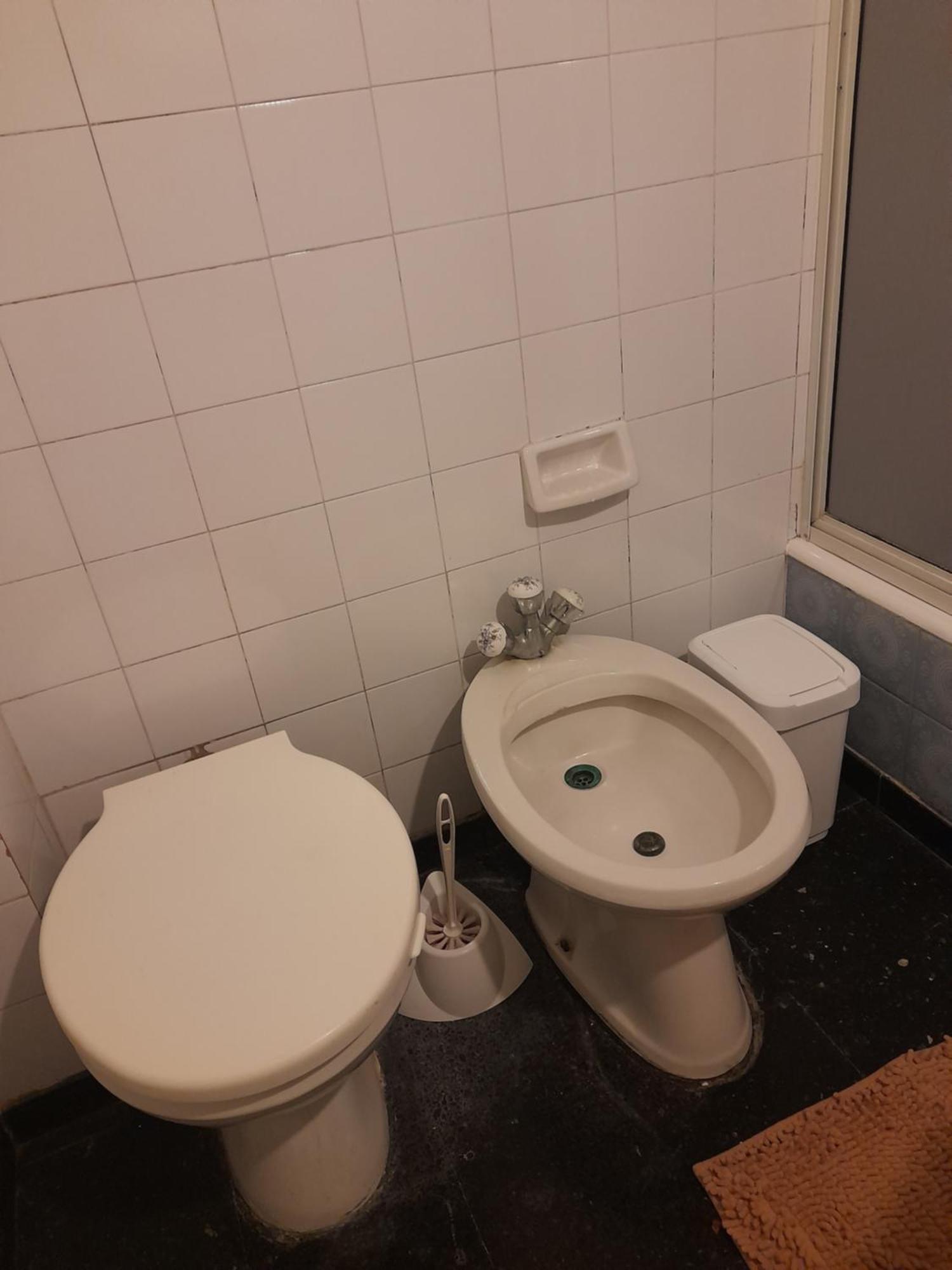 Departamento A Pasos De Abasto Shopping Apartamento *