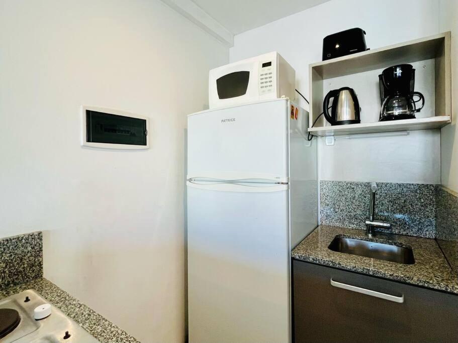 Apartamento Hermoso Y Luminoso Estudio Con Balcon En Belgrano *