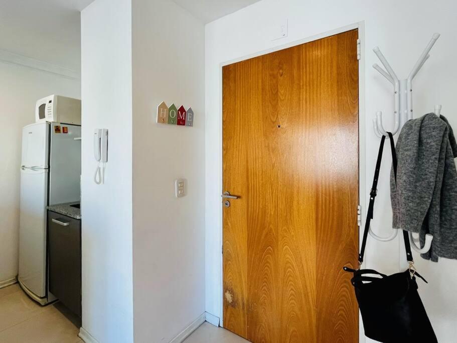 Hermoso Y Luminoso Estudio Con Balcon En Belgrano Apartamento *