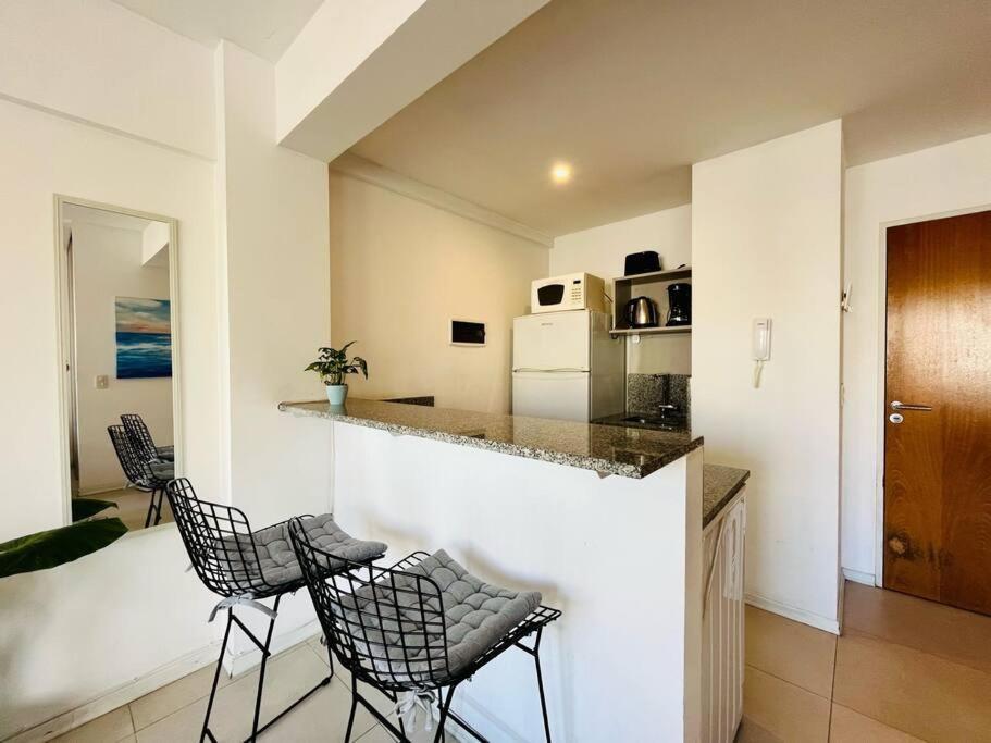 Hermoso Y Luminoso Estudio Con Balcon En Belgrano Apartamento *