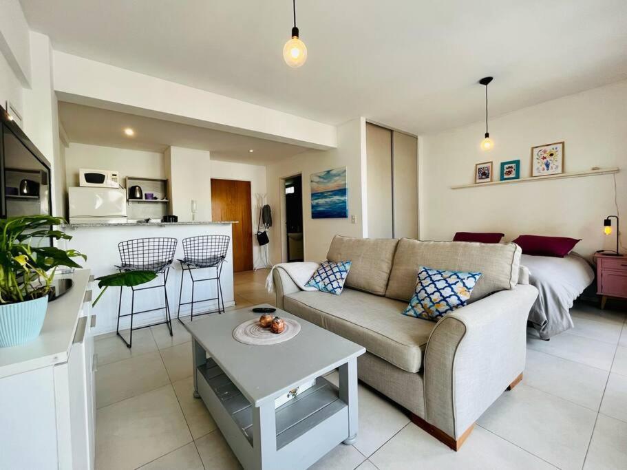 Hermoso Y Luminoso Estudio Con Balcon En Belgrano Apartamento