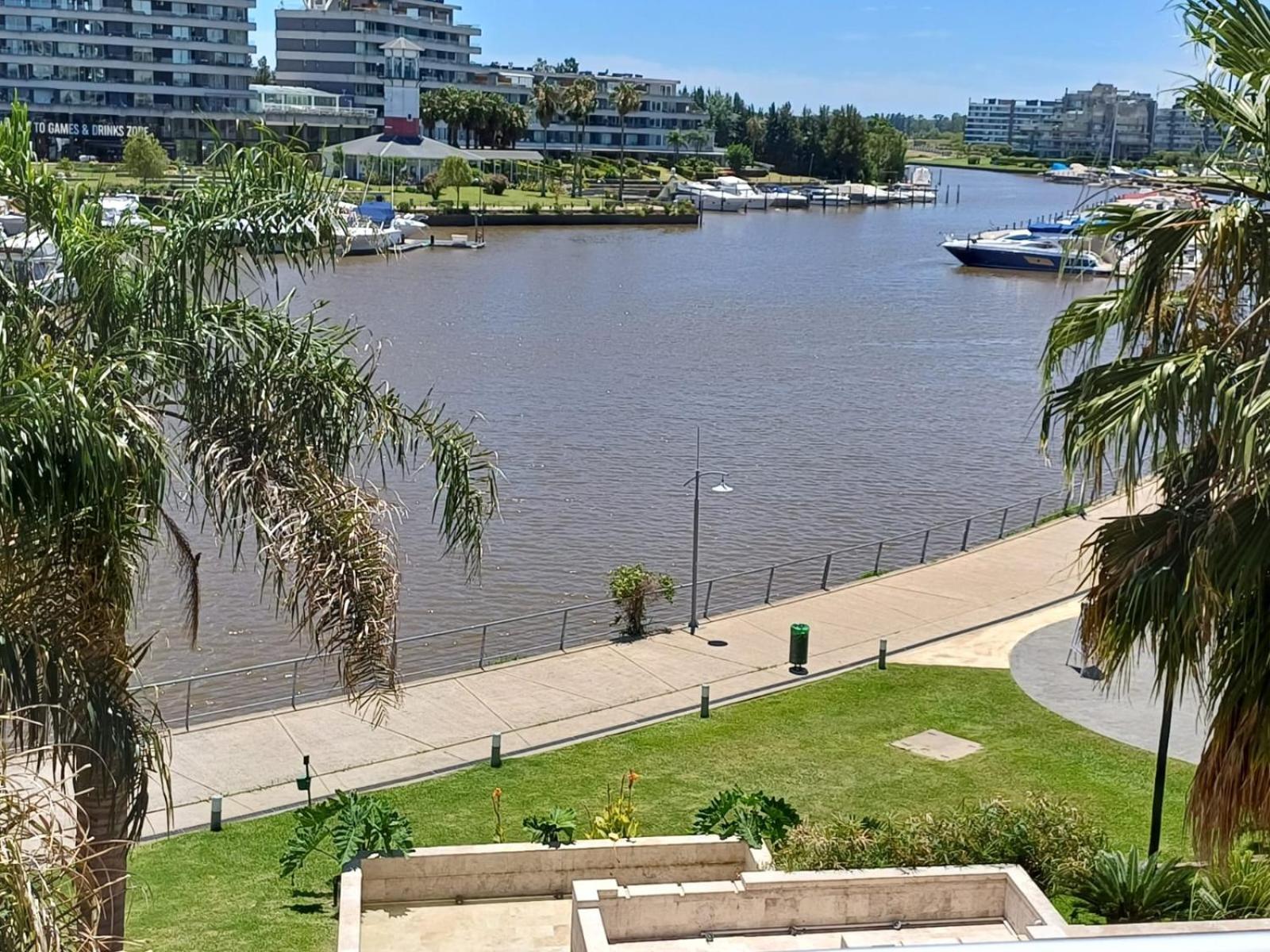 Apartamento Departamentos Bahia Grande Nordelta Con Balcon Y Vista A La Bahia Piscina Opcional Arancelada!! Buenos Aires