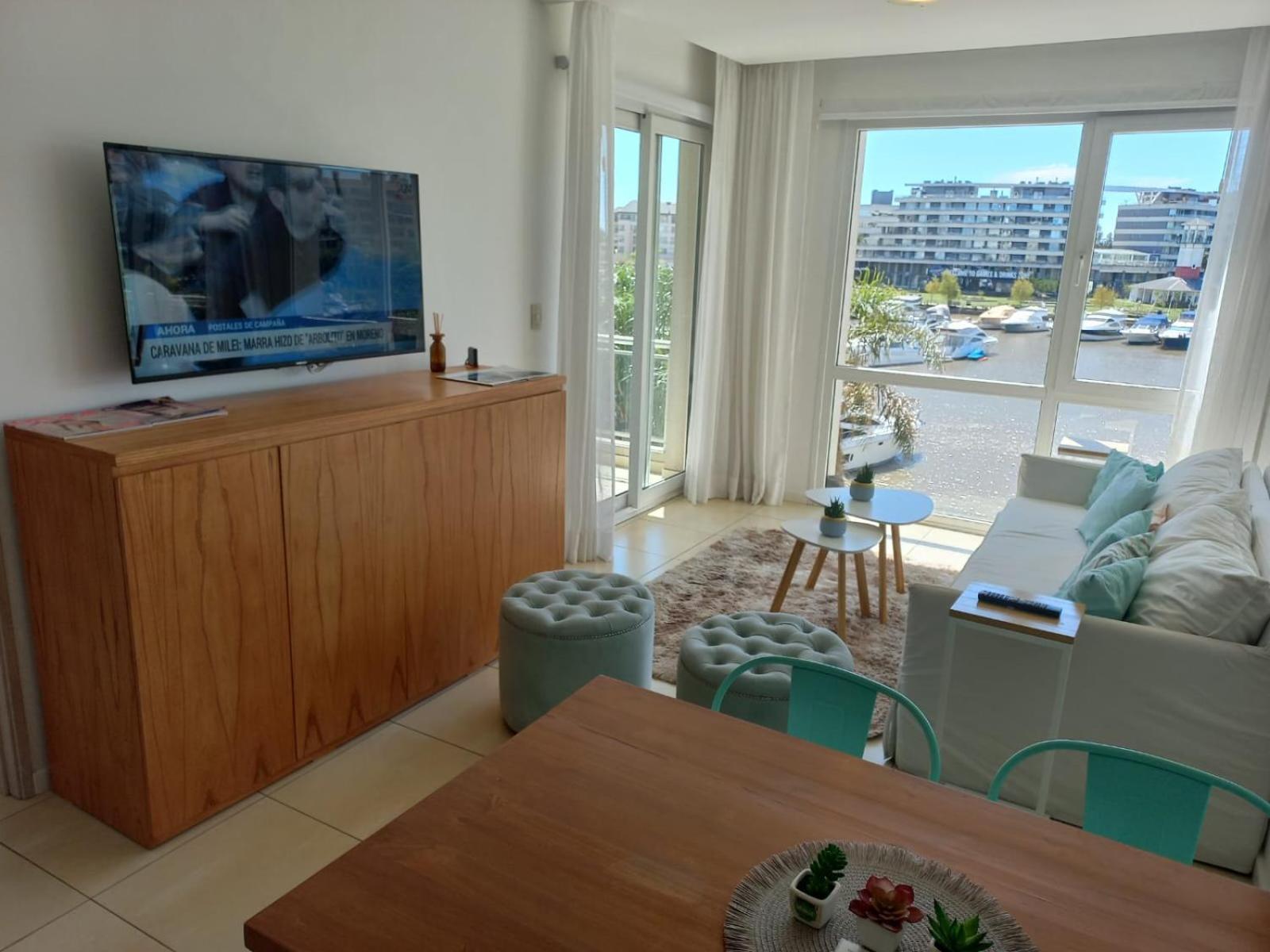 Departamentos Bahia Grande Nordelta Con Balcon Y Vista A La Bahia Piscina Opcional Arancelada!! Apartamento